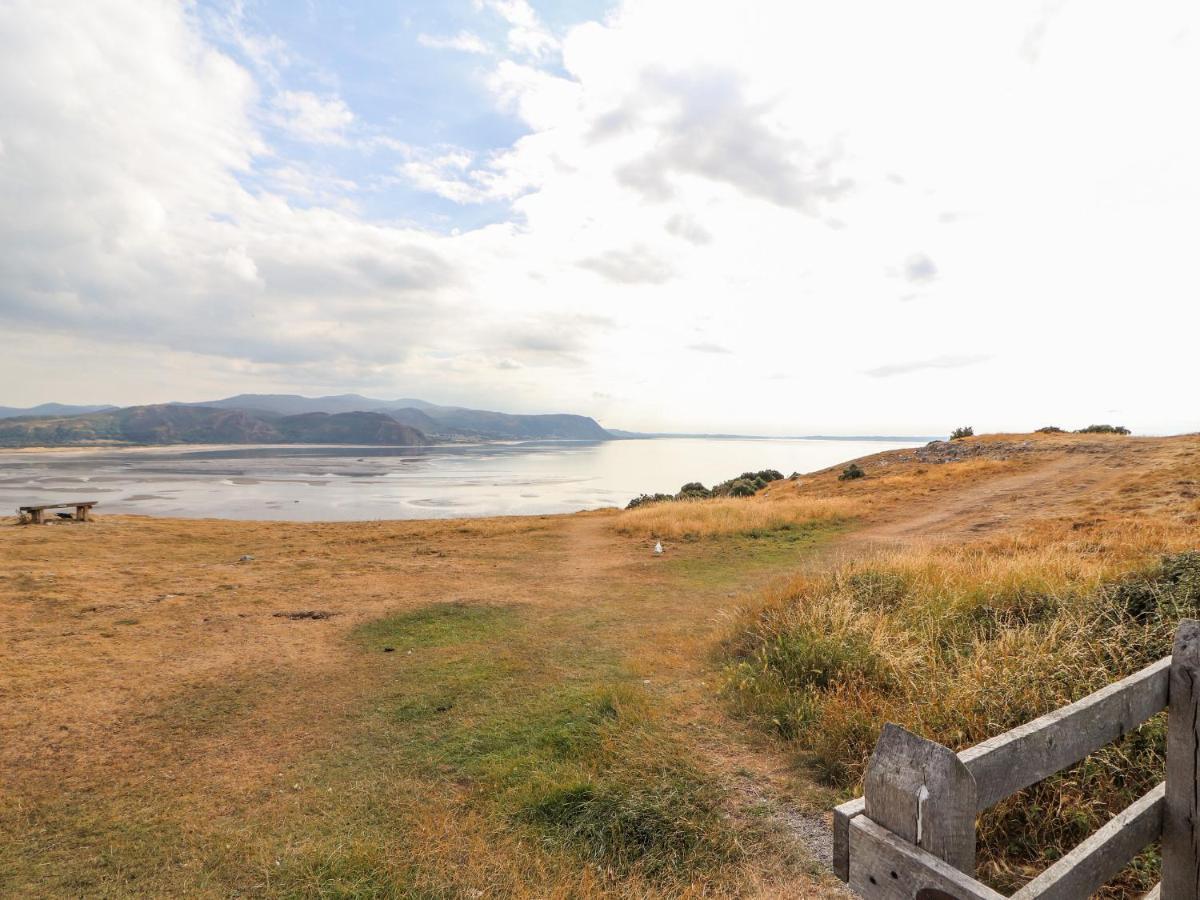 Tan Y Fron Villa Penrhyn Bay Exterior photo